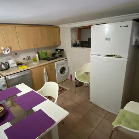 Authentic Flat On The Castle Road With A View