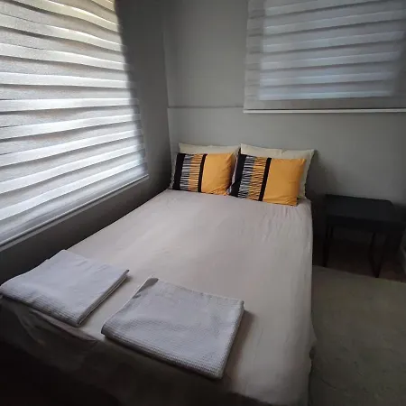 Authentic Flat On The Castle Road With A View